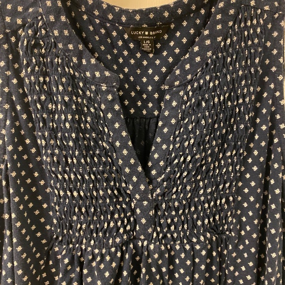 Lucky Brand Sleeveless Navy Shirt - Picture 3 of 6